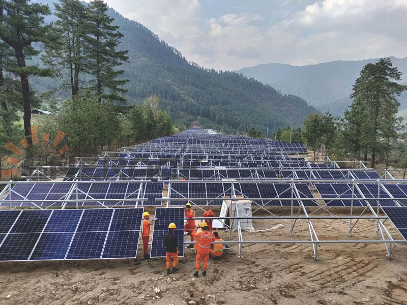 Central fotovoltaica terrestre de 2 MW totalmente de aluminio en el Himalaya